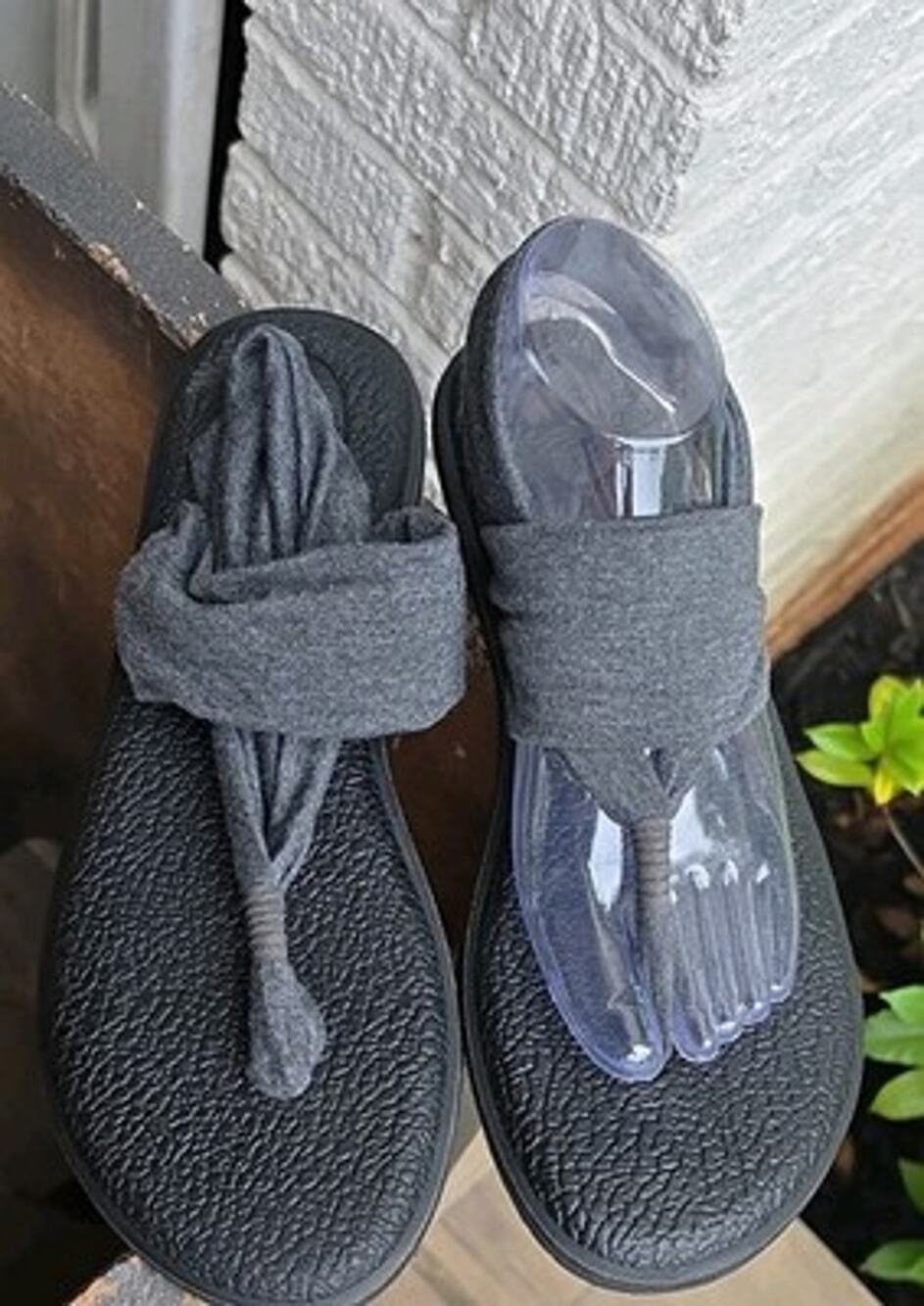 Sanuk Yoga Sling 2 sandals Charcoal Gray / Black US 10